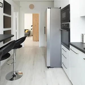 Smart Square With Free Parking Apartament
